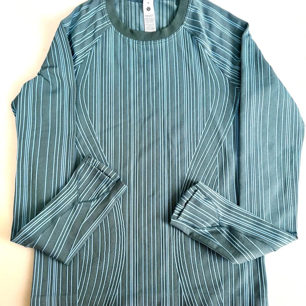 Rest Less Variegated Ribbed Pullover - Picture 5 of 5